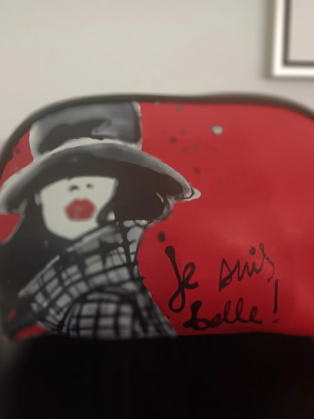 & Other Stories Red, Black and White 'Je suis belle' Cosmetic Pouch